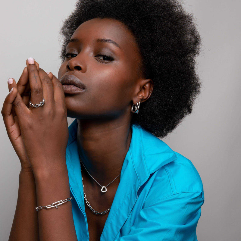 TI SENTO - Milano Bracelet 23018SI in use