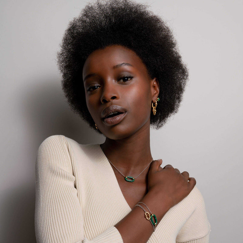 TI SENTO - Milano Necklace 34012MA in use